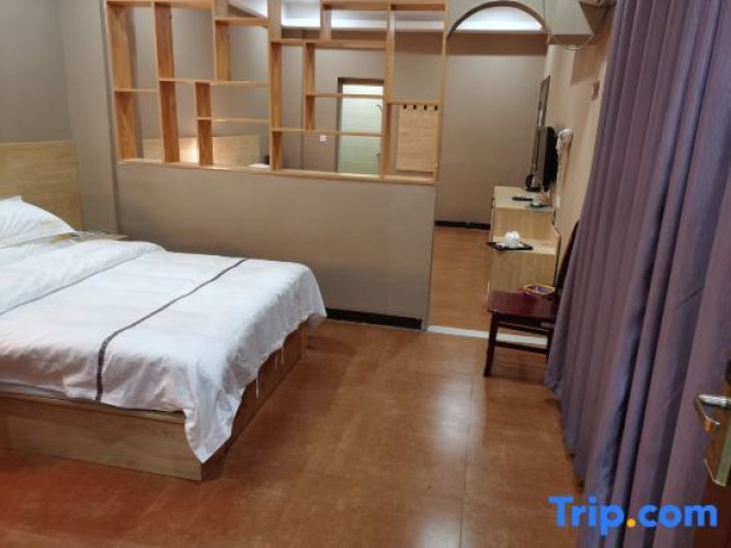 Business Triple room