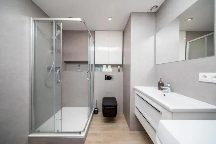 6 Cities Rooms