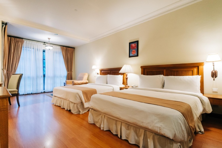 Deluxe Quadruple room