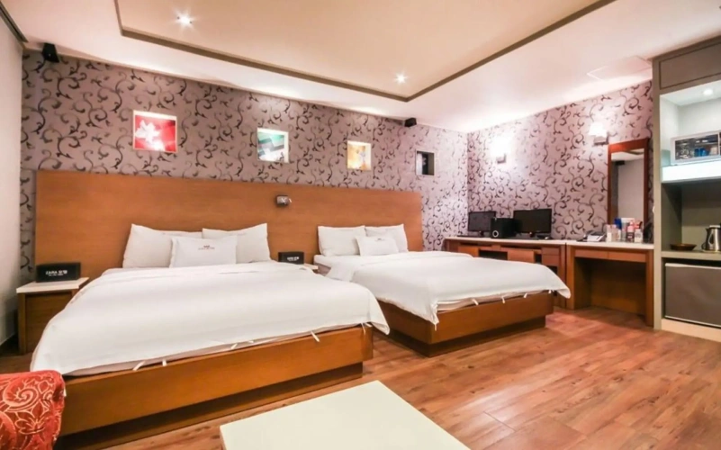 Guest rooms