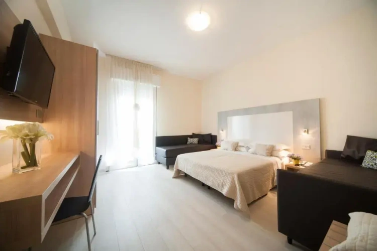 Standard Quadruple room