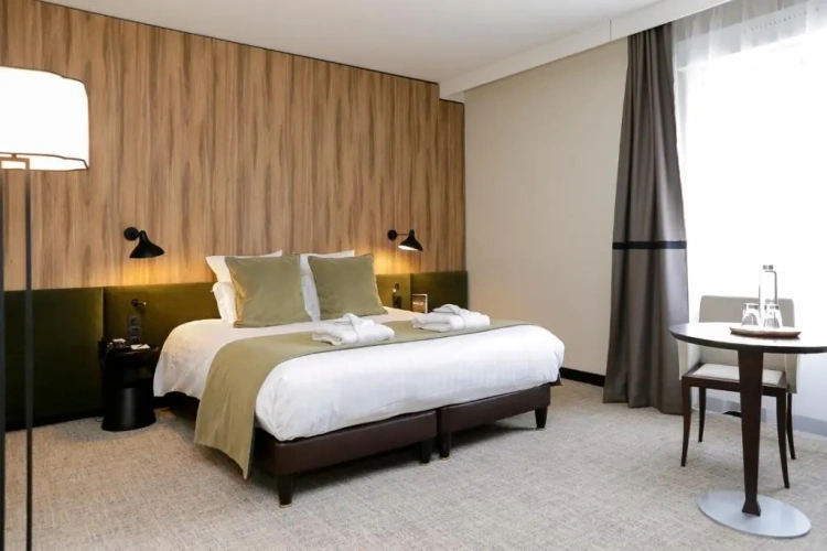 Prestige room