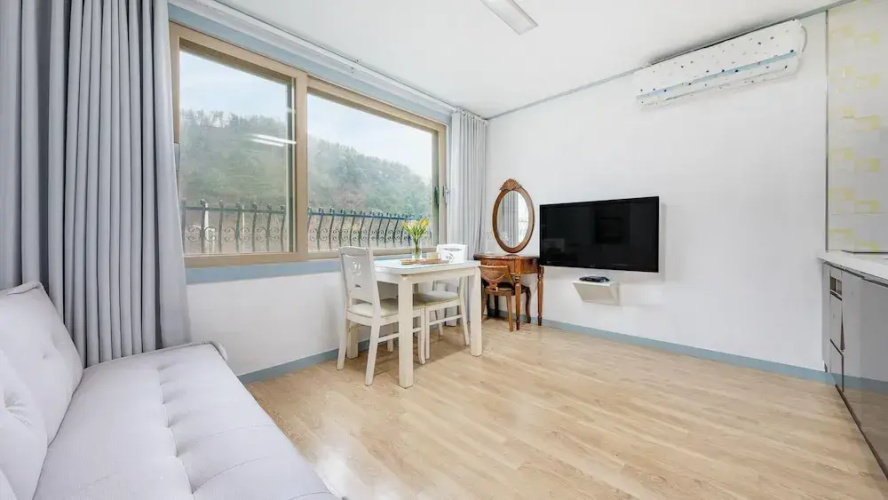 Gapyeong Maplein Pension