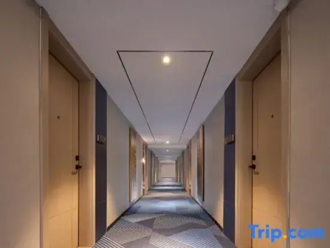 Yuehe Smart Hotel