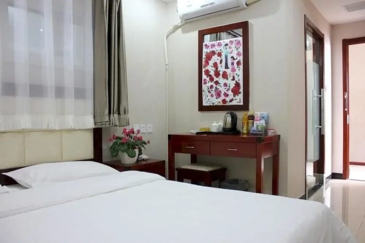 Jinbaichuan Hotel