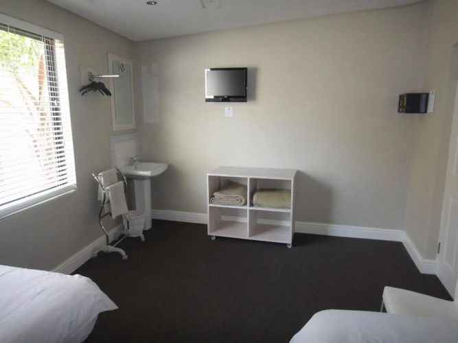 Ashanti Backpackers Green Point Hostel