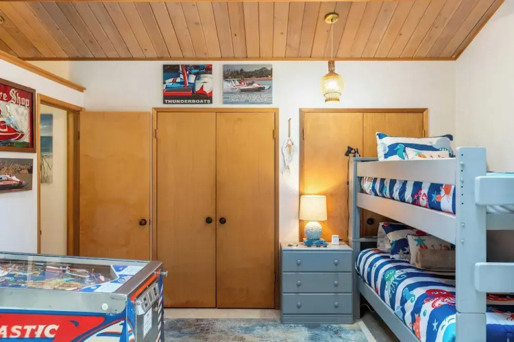 Oceanfront w/ Game Room, Fire Pit, Panoramic Views Angels Landing by Avantstay