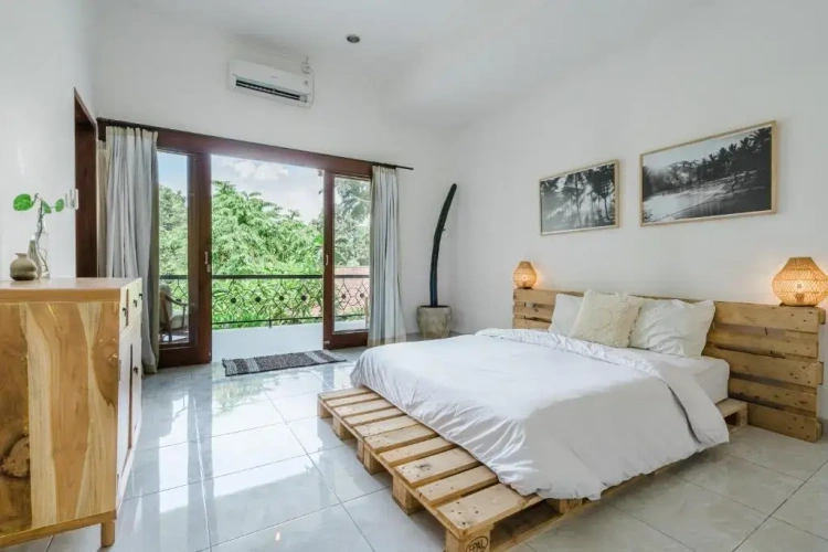 3 Bedrooms Villa