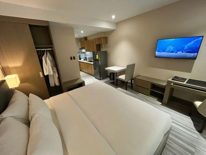 Standard Suite