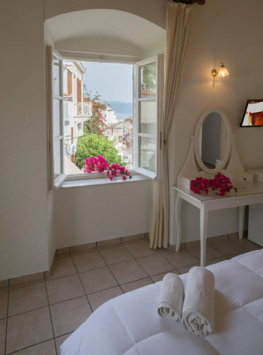 Areti Guesthouse