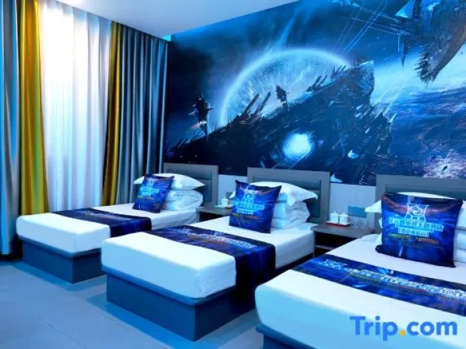 Standard Triple room