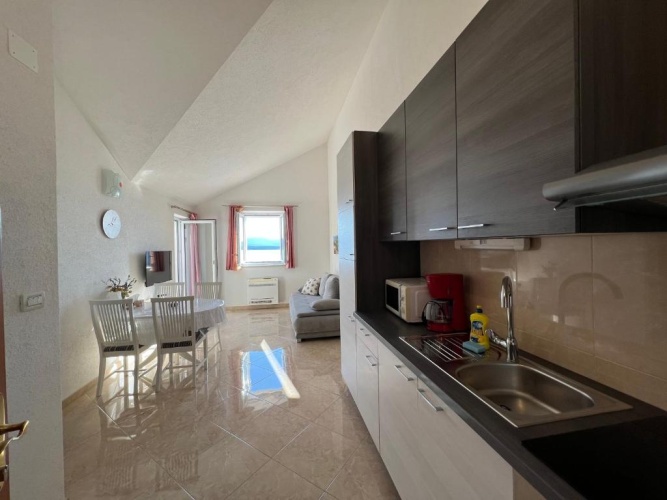 1 Bedroom Comfort Apartment with balcony and with sea view