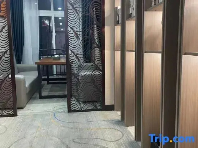 Shell Hotel Nanchong