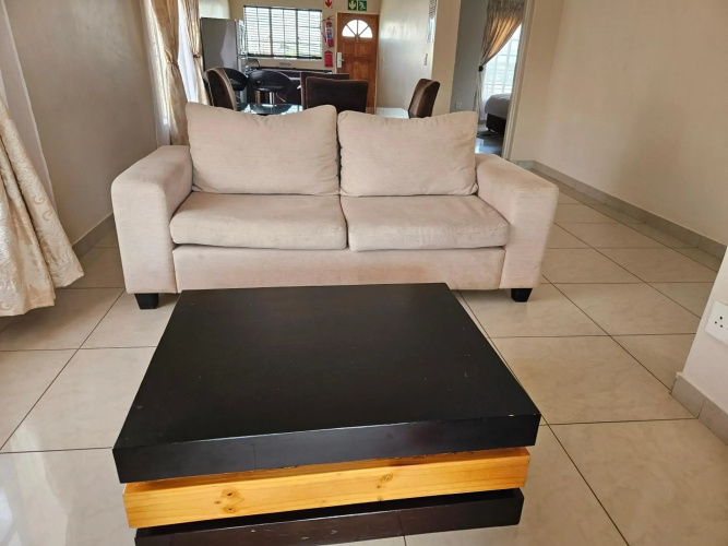 Booth Suite Hotel Mafikeng