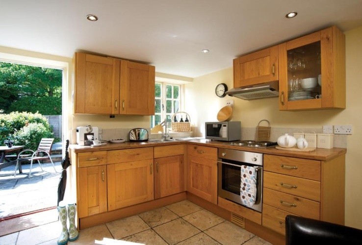 2 Bedrooms Cottage