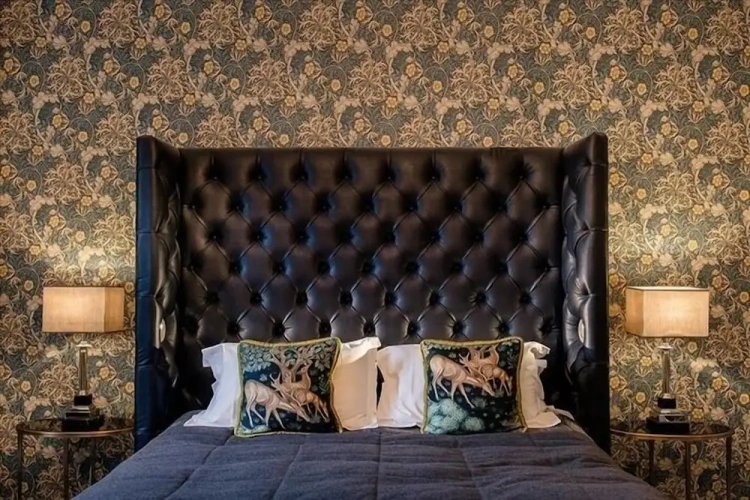Luxury Double Suite with river view