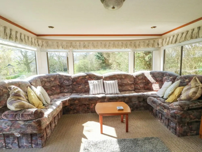 Fron Dderw Caravan