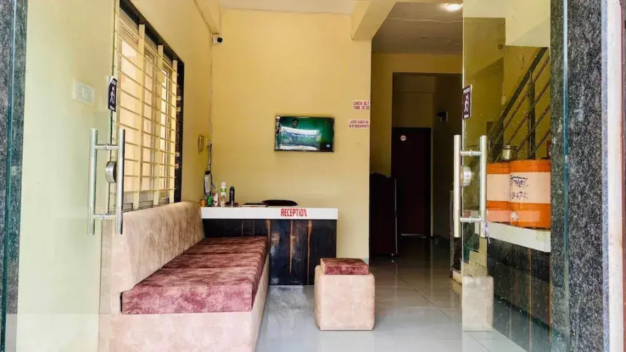 Hotel Rewanchal