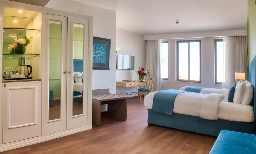 Liwan Hotel
