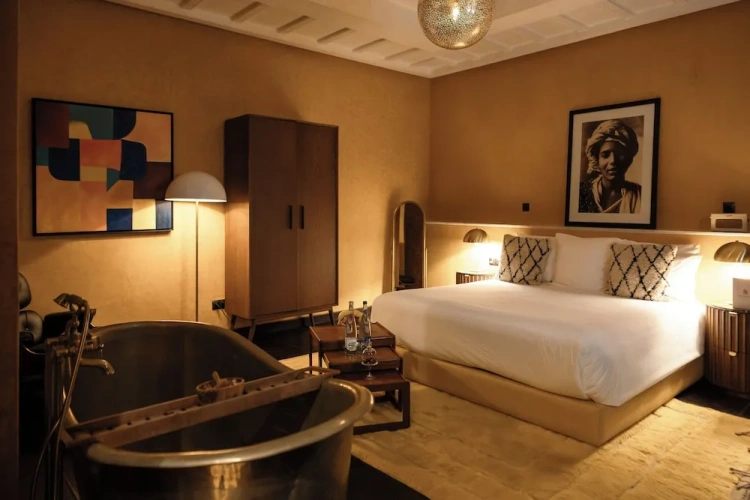 Luxury Suite