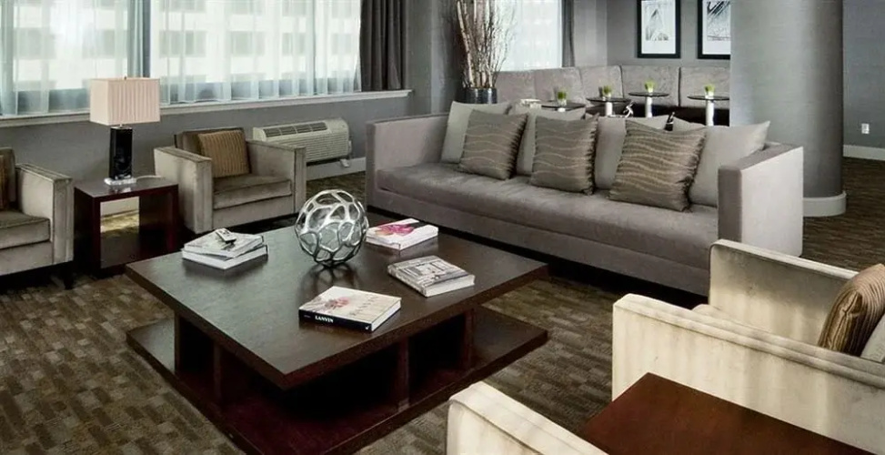 The Mcqueen - Self-Catered Apartment