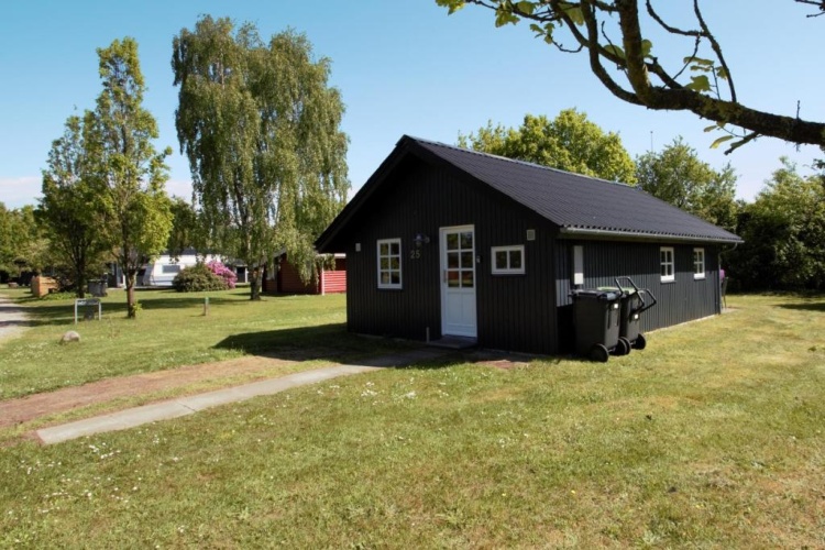 2 Bedrooms Cottage