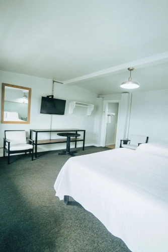 Economy Quadruple room