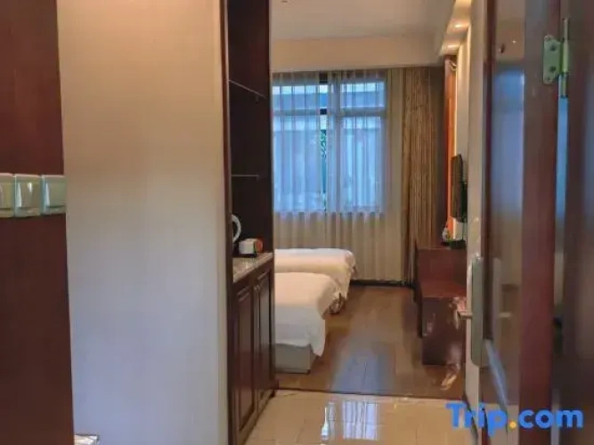 Economy Twin room