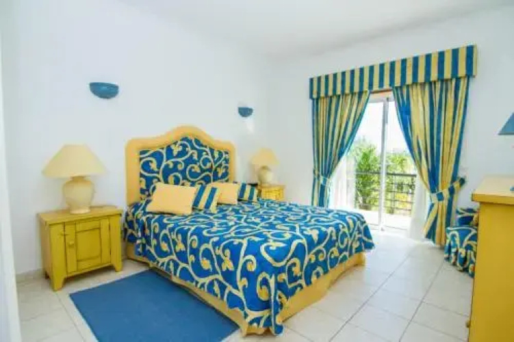 Akisol Lagos Relax III