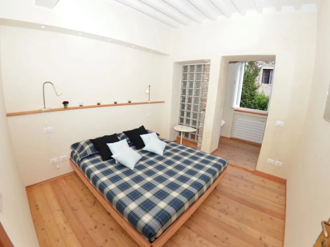Charming Mansion in Lucca