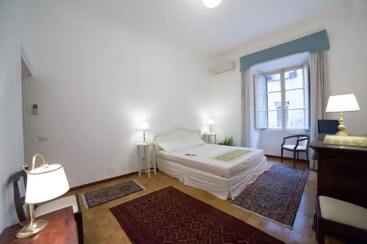 Rent in Rome - Veneto 116