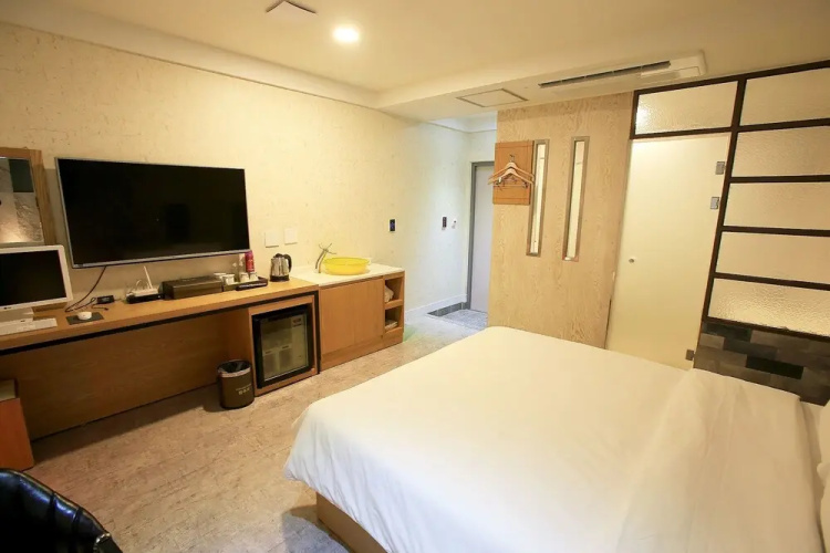 Gimpo Bellucci Motel