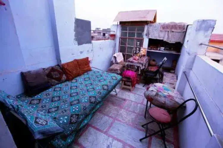 Shanti House