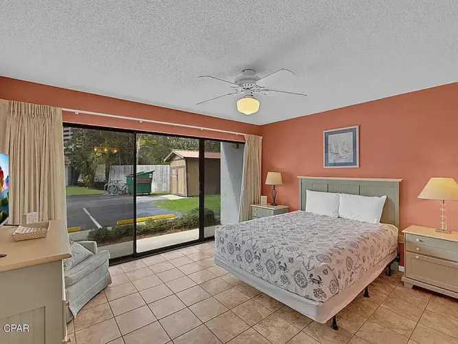 Edgewater Golf Villa 3101