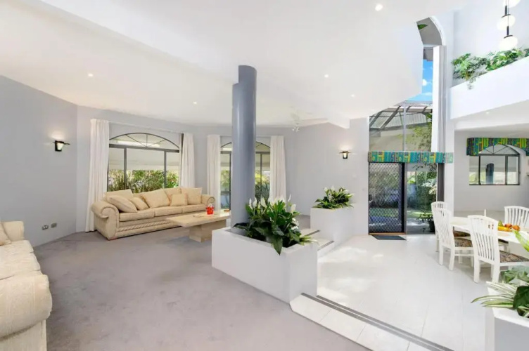 The Atrium, 11 Kentia Close