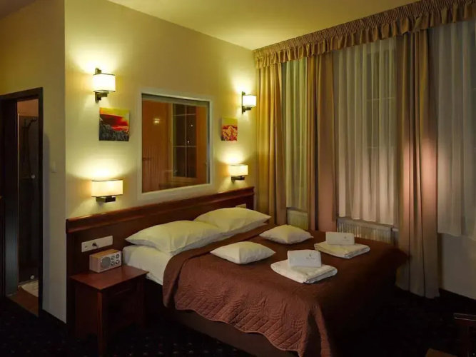 Aura Hotel