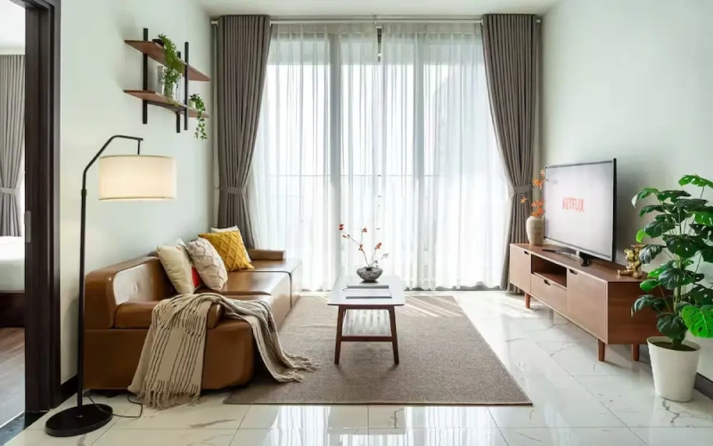 2 Bedrooms Luxury Apartment with balcony and with city view