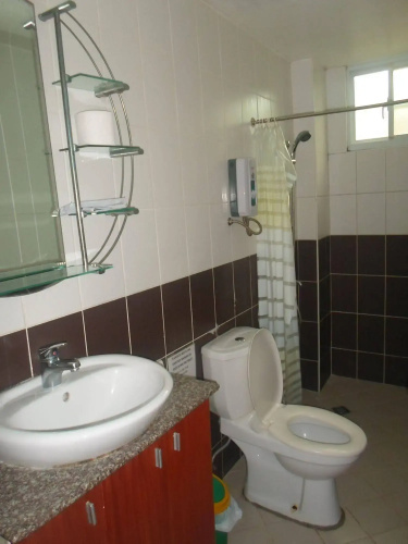 Roxon Apartments