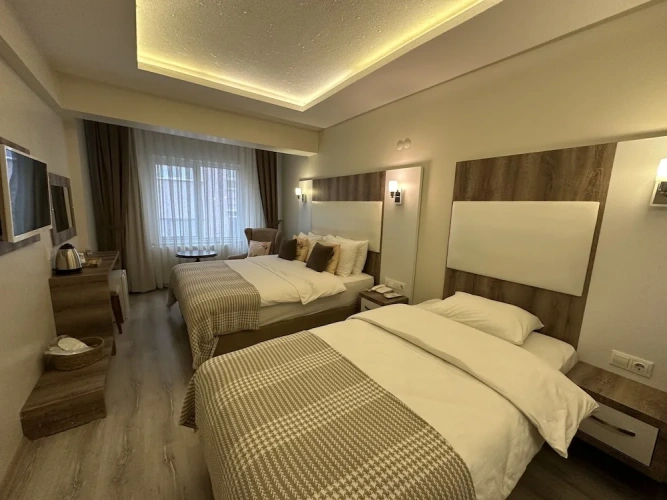 Standard Triple Family room with city view