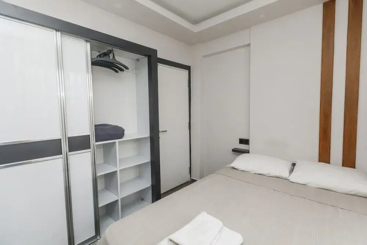 Besa Apartments