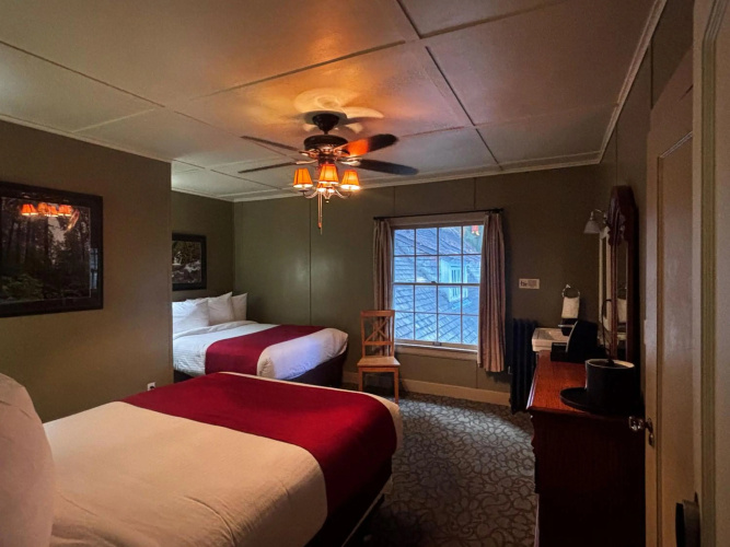 Lake Quinault Lodge photo 7