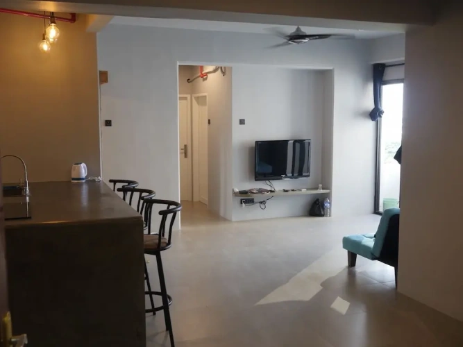3 Bedrooms Apartment