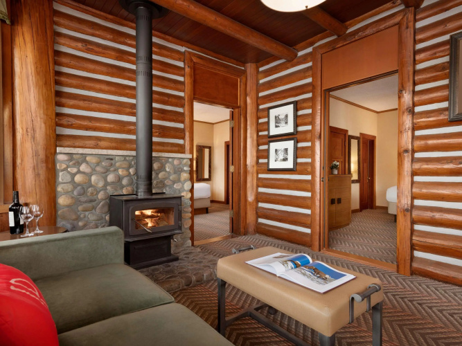 Fairmont Jasper Park Lodge photo 14