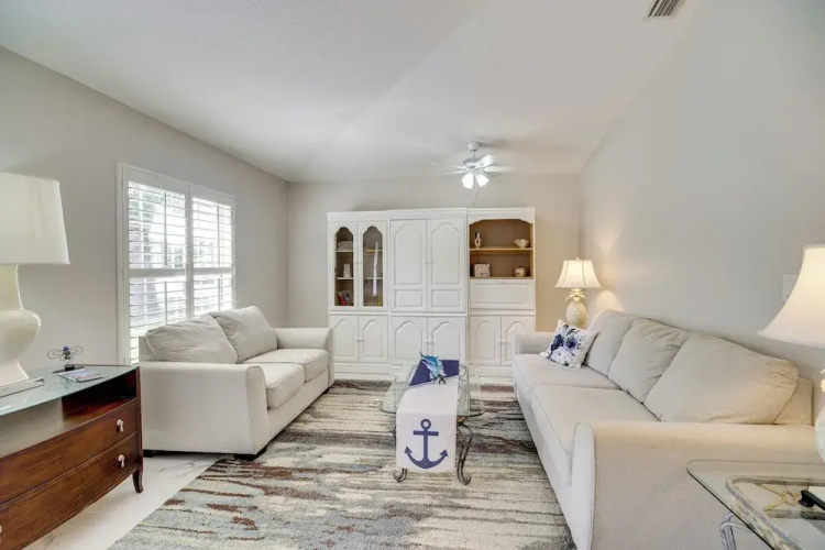 Spacious Home w/ Yard: 8 Mi to Wabasso Beach