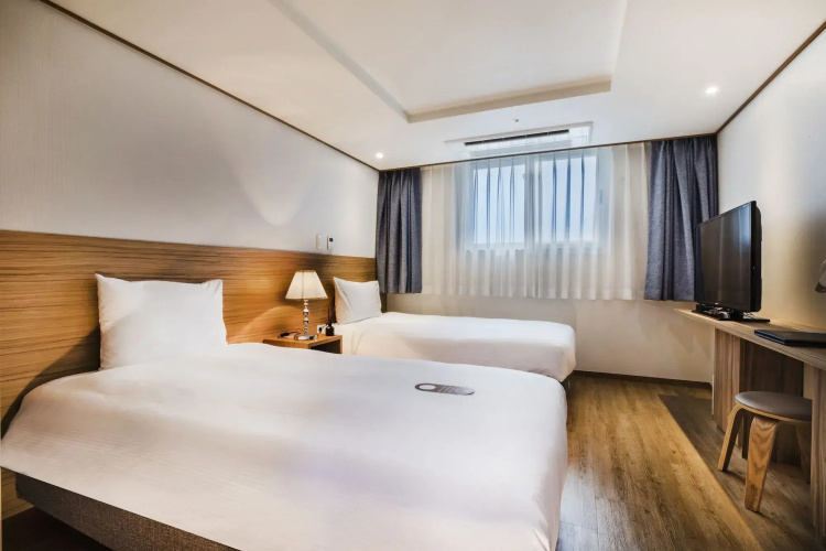 Hotel Rest Seogwipo