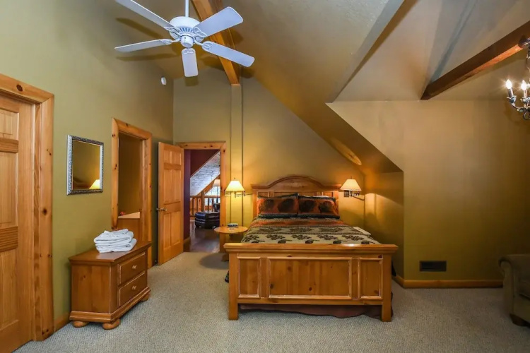 Rocky Top 4 Bedroom House