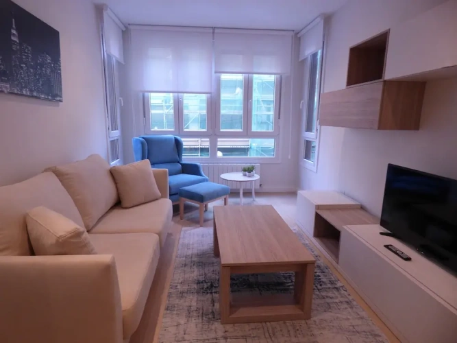 3 Bedrooms Apartment