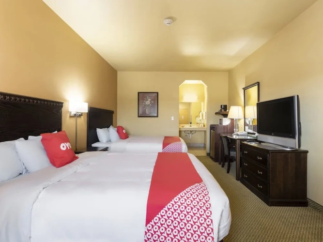 Standard Quadruple room with balcony