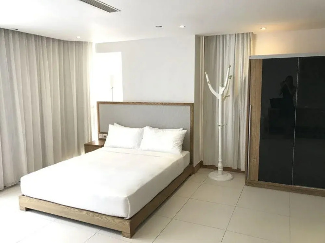 Largos Residences