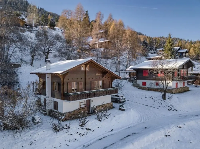 3 Bedrooms Chalet with balcony
